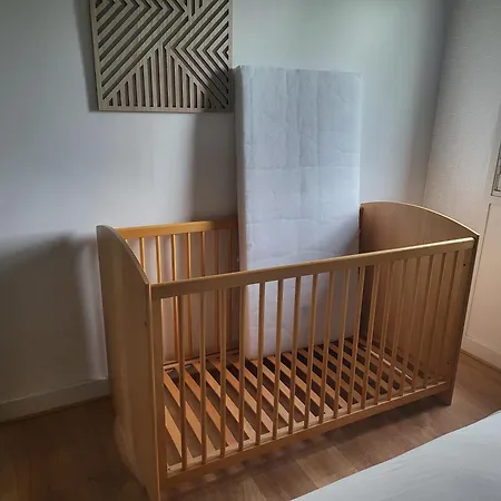 Le Temps D'Un Sejour Clermont-Ferrand F3 2 Chambres 1 Chambre Avec 1 Lit Simple Et 1 Chambre Avec 2 Lits Doubles Et 1 Garage * Clermont-Ferrand