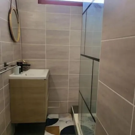 Le Temps D'Un Sejour Clermont-Ferrand F3 2 Chambres 1 Chambre Avec 1 Lit Simple Et 1 Chambre Avec 2 Lits Doubles Et 1 Garage Apartman *