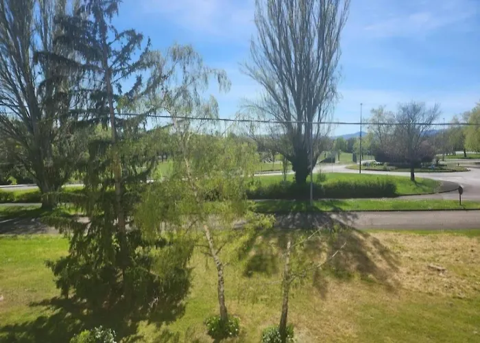 Le Temps D'un Sejour F3 2 1 Avec 1 Lit Simple Et 1 Avec 2 Lits Doubles Et 1 Garage * Clermont-Ferrand